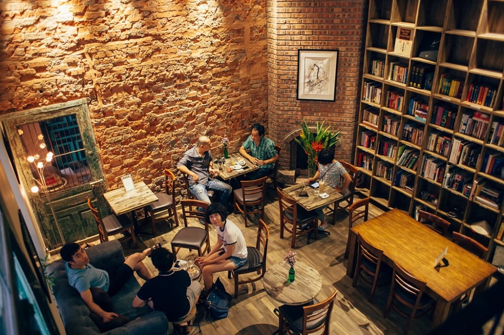 Cafe sách Hà Nội: 17 địa chỉ yên tĩnh, không gian cực chill