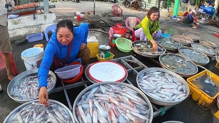 Phu Quoc Cau Sau Market 