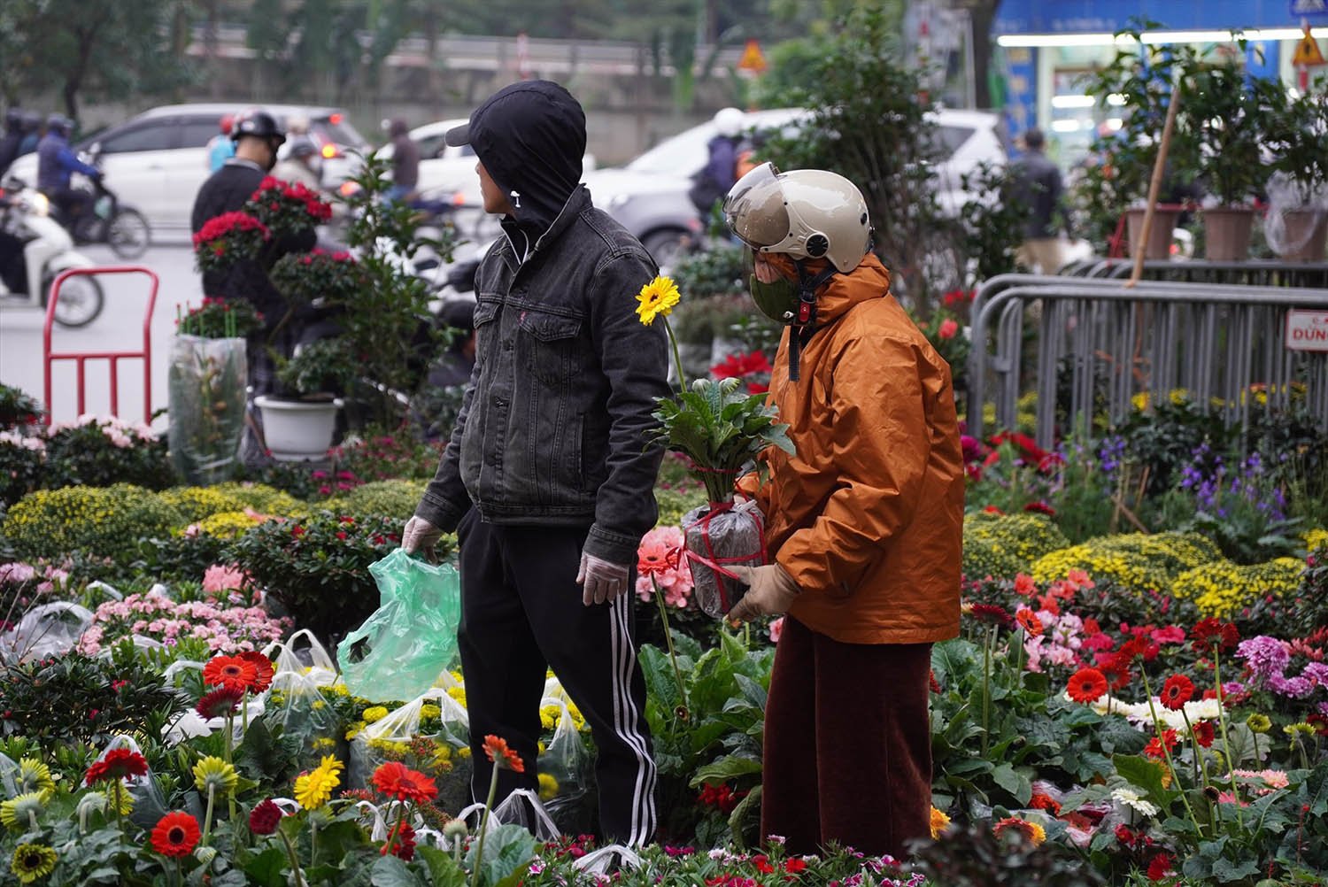 Chợ hoa Hà Nội