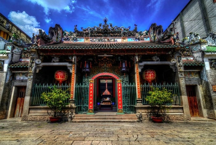 CHÙA BÀ THIÊN HẬU HÓC MÔN ẨN MÌNH BÊN ĐƯỜNG LÀNG VỚI KHÔNG GIAN THANH TỊNH