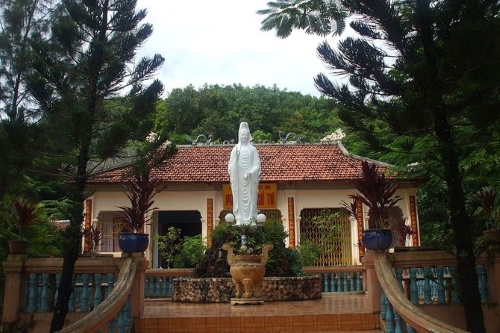 Chùa Hà Tiên