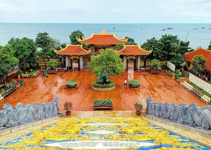 Chùa Hộ Quốc – du lịch tâm linh tại vùng biển đảo Phú Quốc |  Daisudaiduongxanh - Daisudaiduongxanh.vn