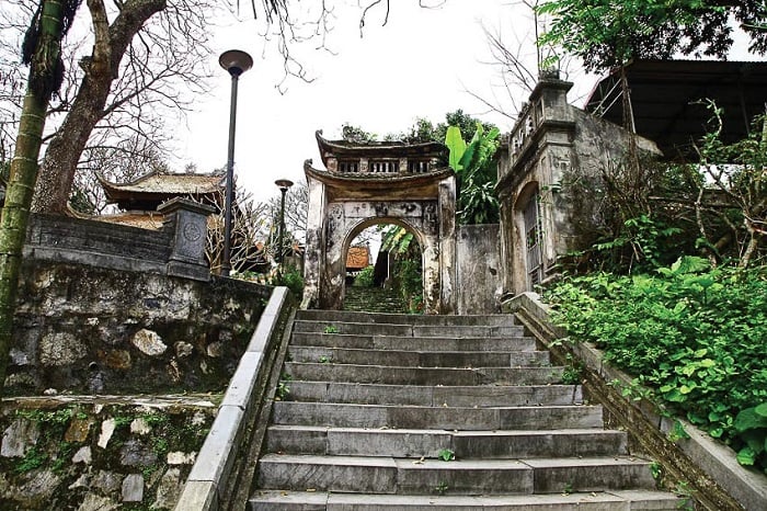chùa Long Đọi Sơn