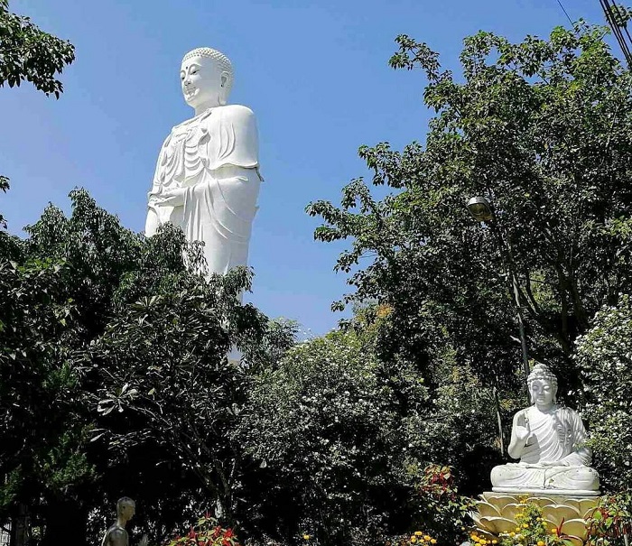 chùa Tòng Lâm Lô Sơn