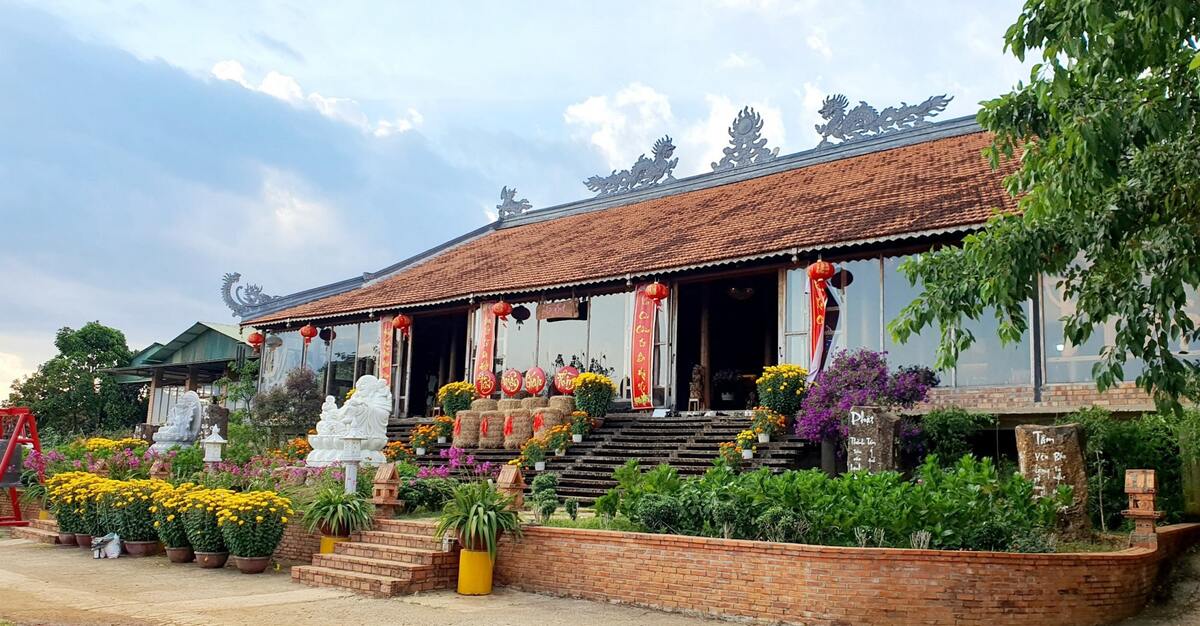 chùa Trà Bảo Lộc