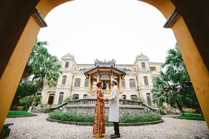 chụp ảnh cưới ở Huế