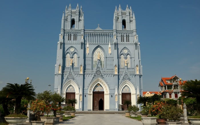 Churches in Vietnam