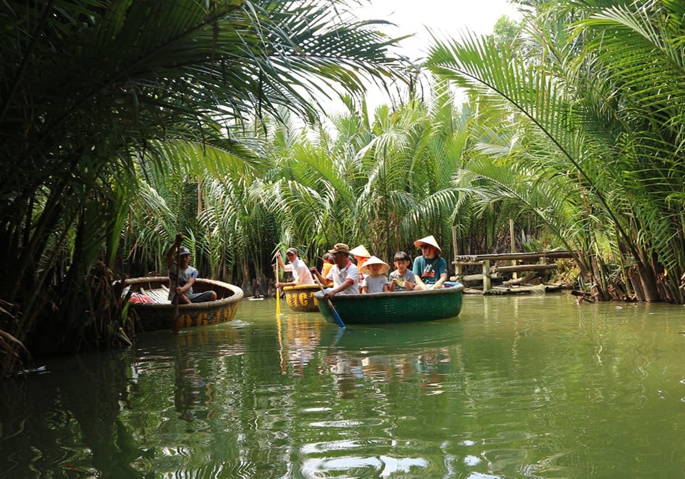 Coconut boat ride Hoi An