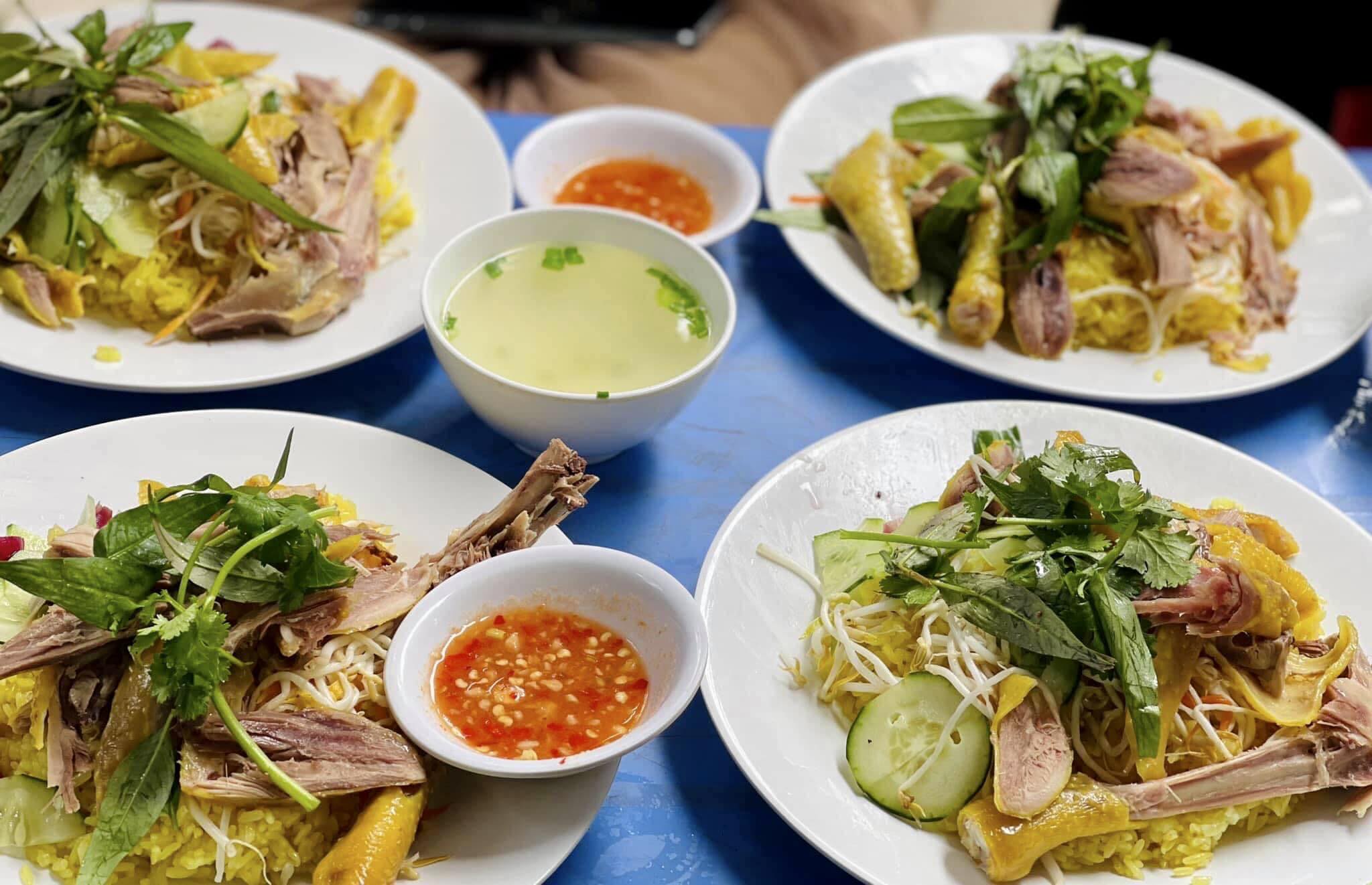 Cơm gà Tuyết Nhung Phú Yên