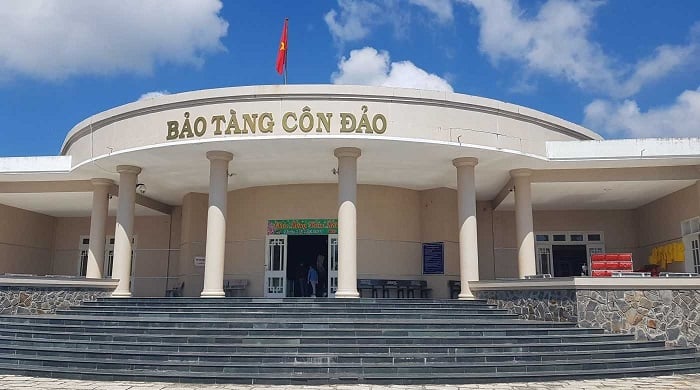 Con Dao Museum