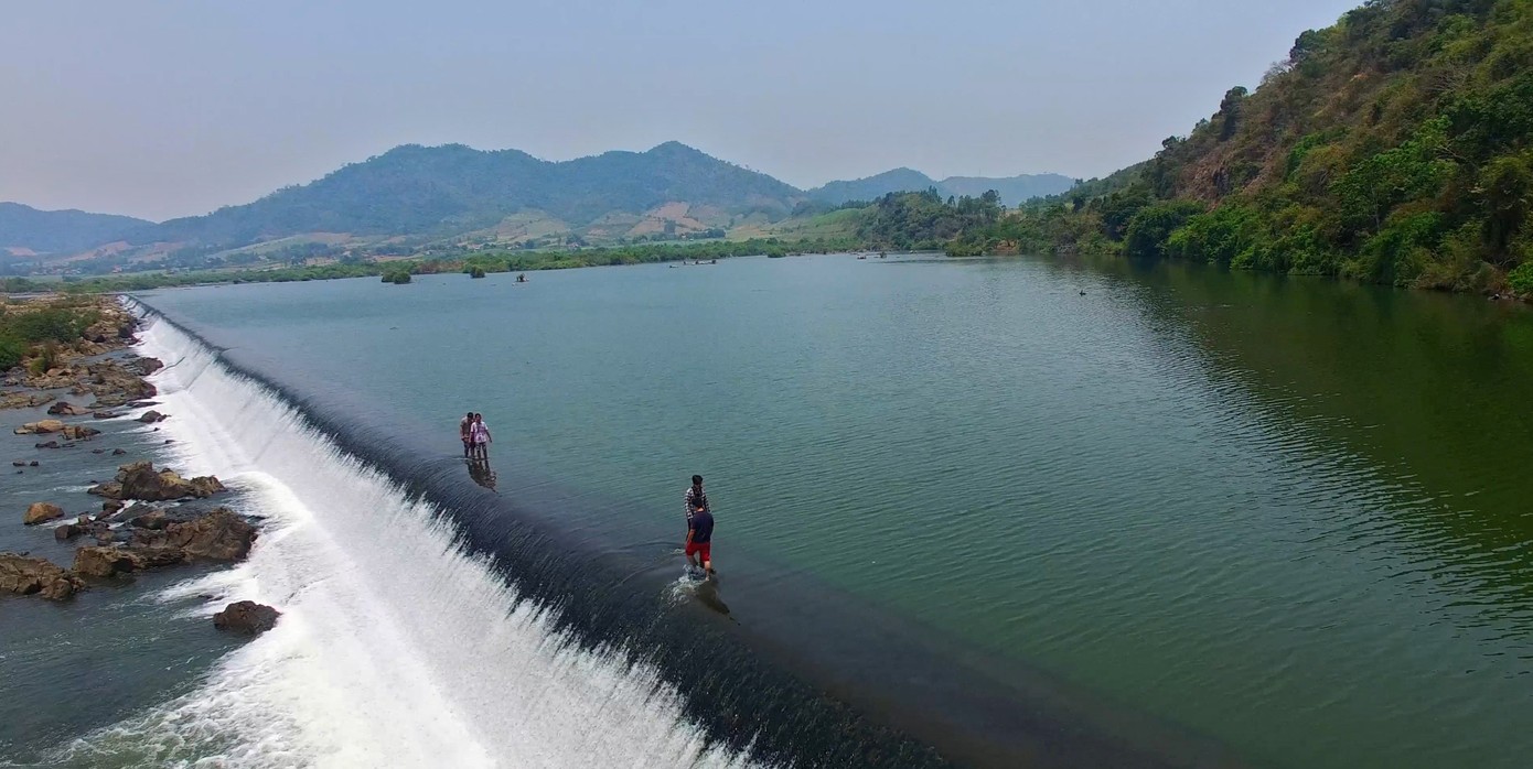 đập Đồng Cam