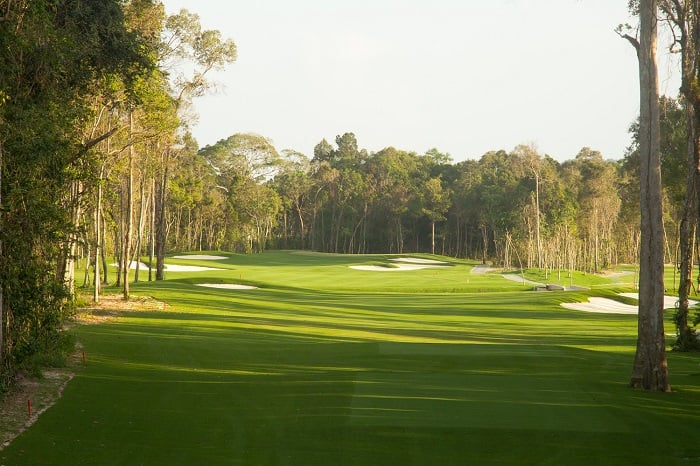 Đặt sân golf Vinpearl Phú Quốc