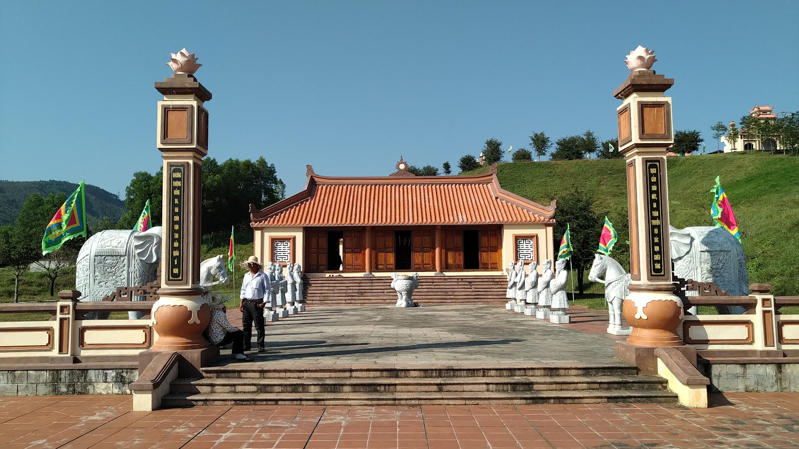 đền Ấn Bình Định