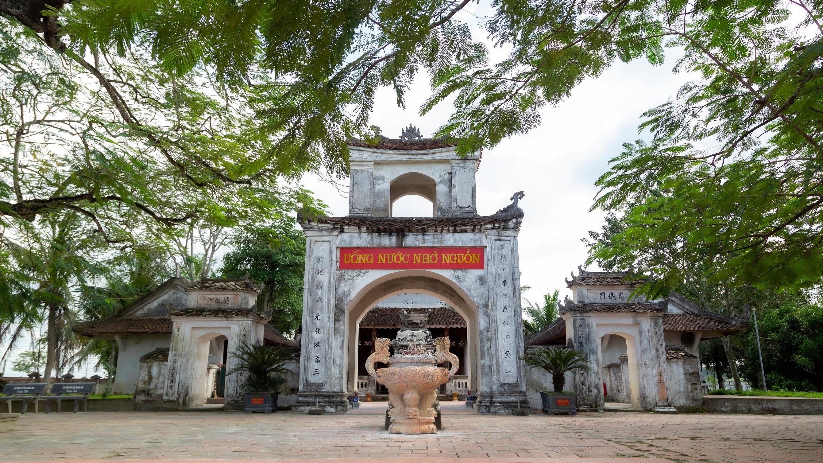 Đền Bạch Mã Nghệ An: Một trong tứ đại đền thiêng xứ Nghệ