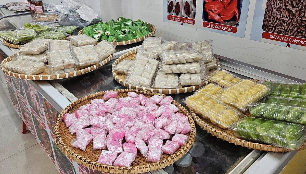 địa điểm mua bánh hồng Phú Yên