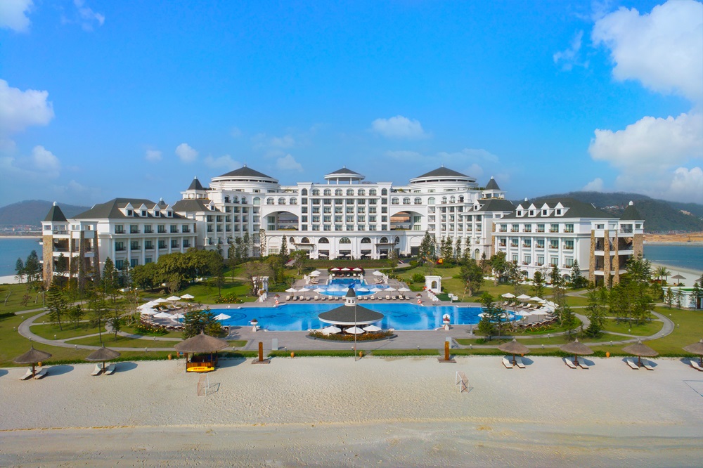 Địa điểm tổ chức teambuilding 2 ngày 1 đêm Vinpearl Resort & Spa Hạ Long