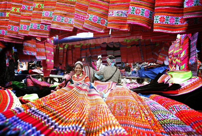 Dong Van Market