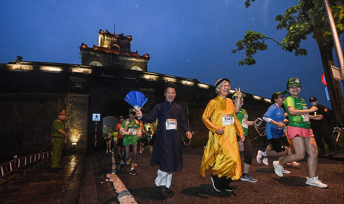 giải chạy ở Huế