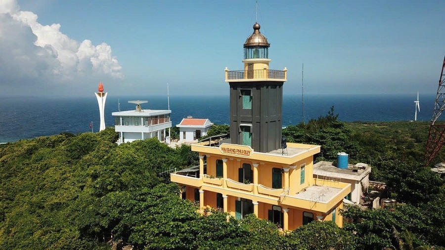 Hải đăng Phú Quý 