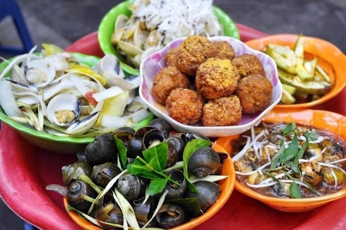 Hải sản bờ kè Nha Trang