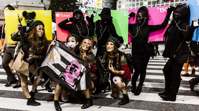 Halloween costumes for women