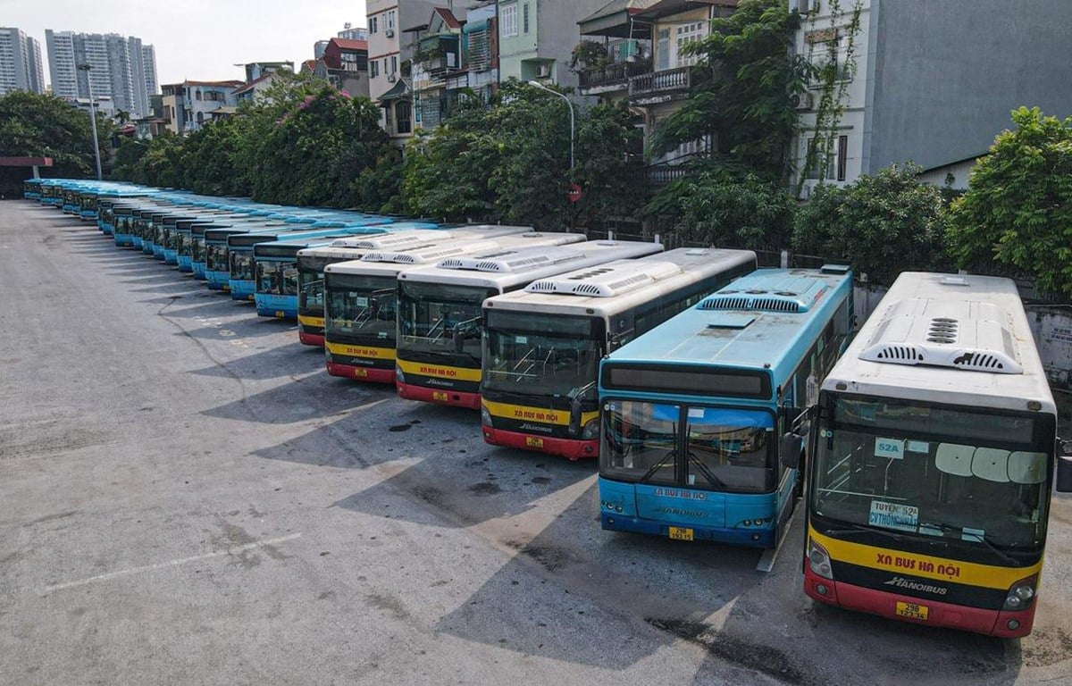 Hanoi bus tour