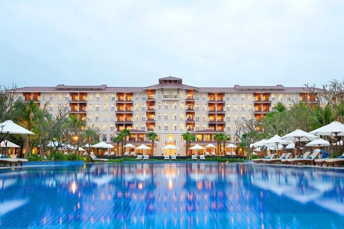 khách sạn Đà Nẵng có hồ bơi