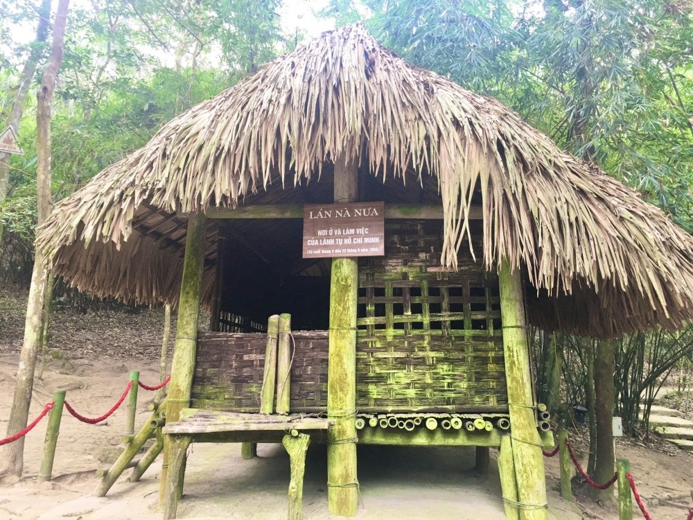Hình ảnh lán Nà Nưa