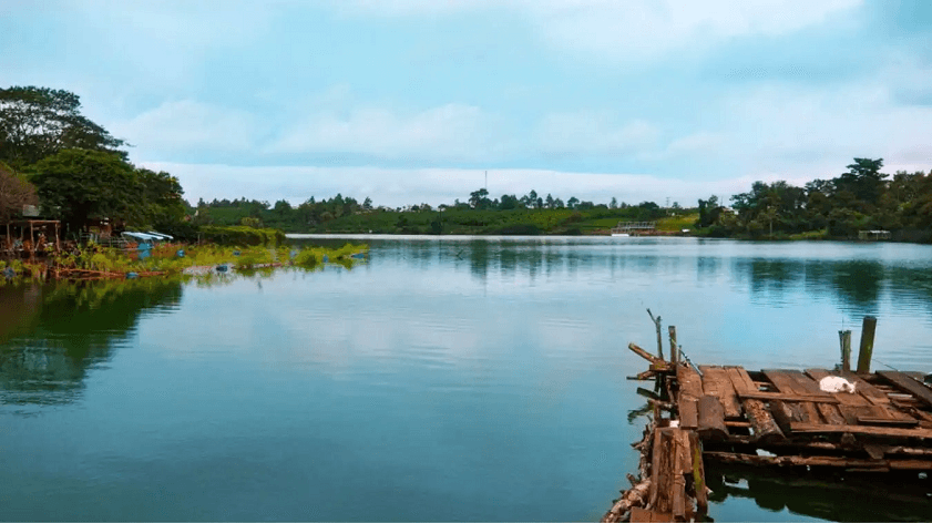 Hồ Nam Phương có diện tích lên tới 100ha