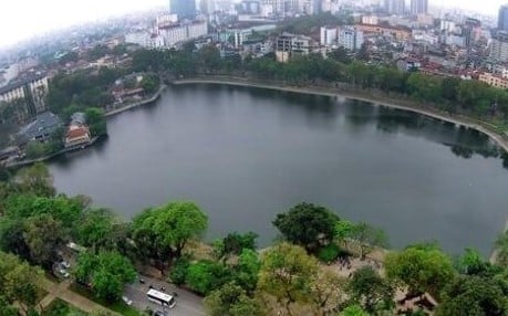 Hồ Thiền Quang