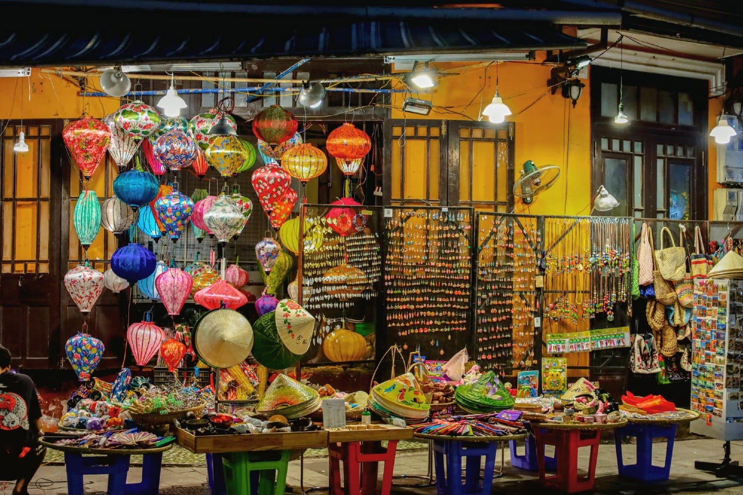 Hoi An Night Market