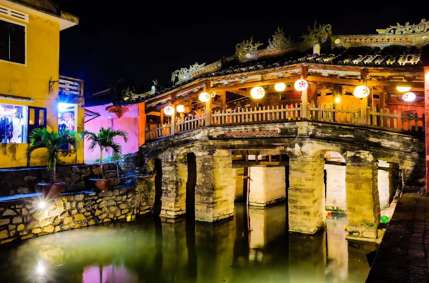 Hoi An Night Market