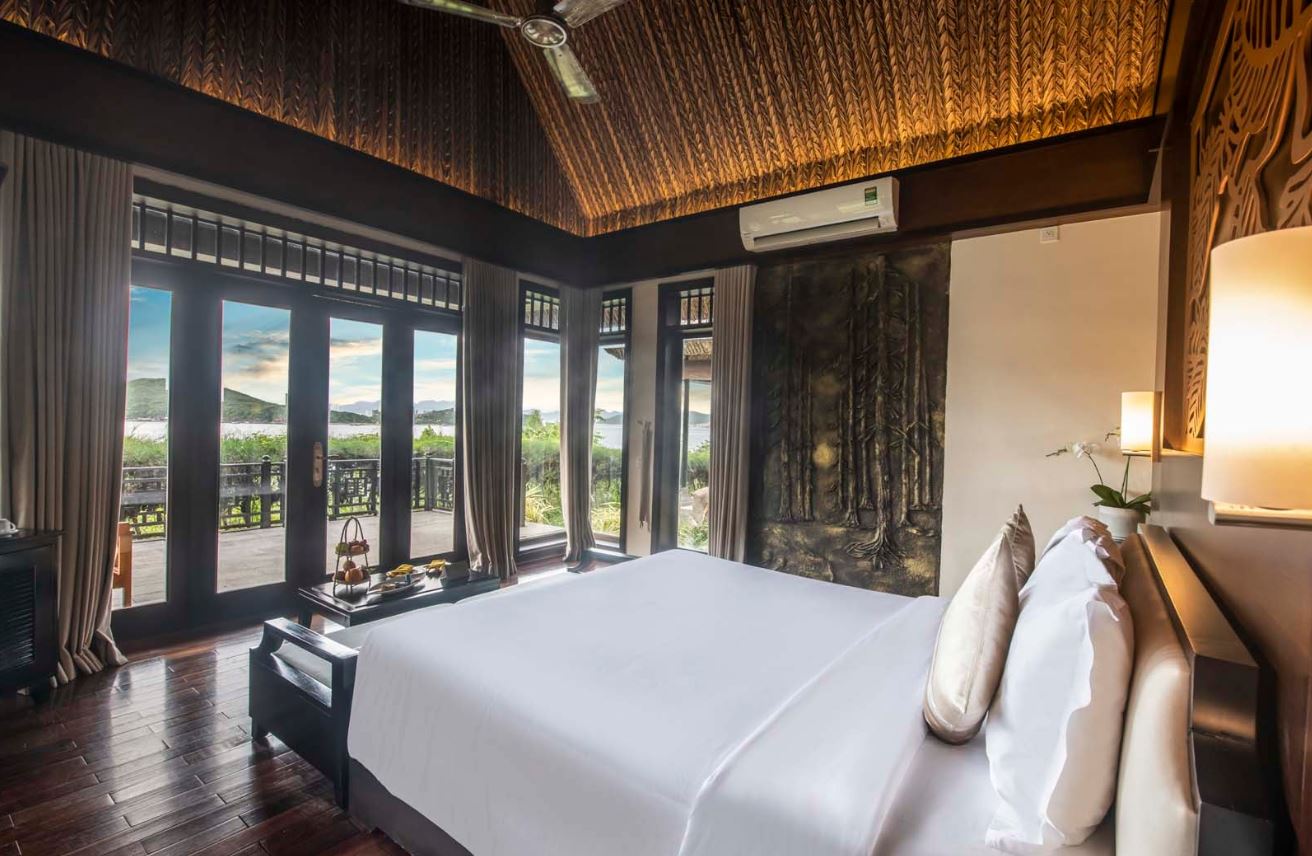 Deluxe Bungalow hướng biển giường đôi