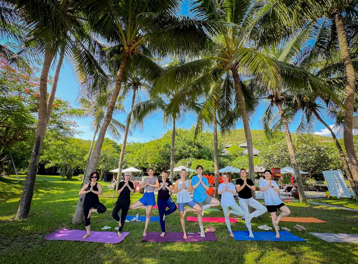 Bắt đầu ngày mới với yoga thư thái
