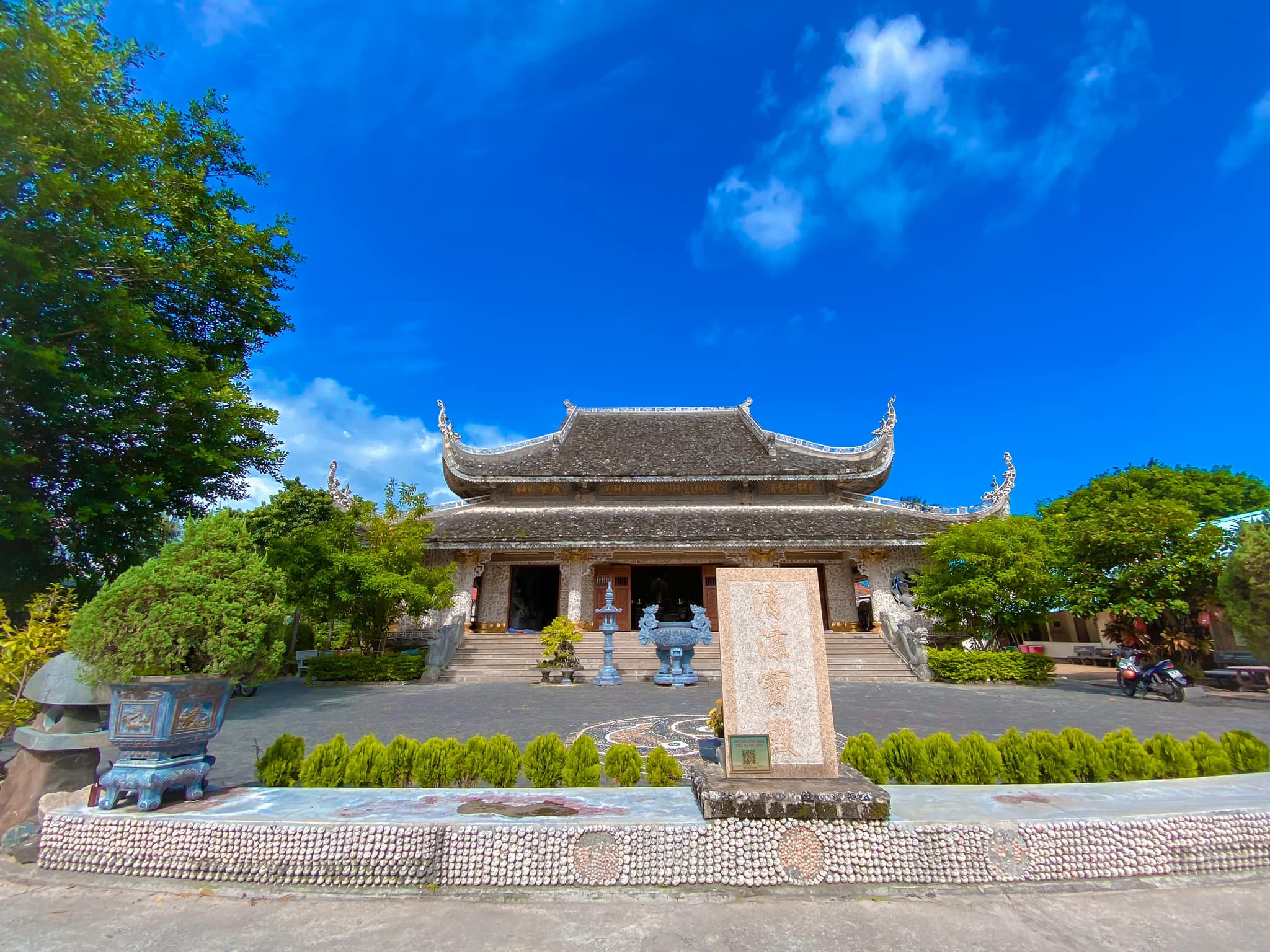 không gian chùa Thanh Lương