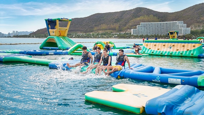 Largest water parks in Asia