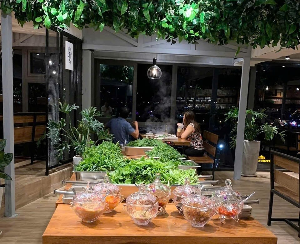 Lẩu buffet rau Đà Lạt Lagim