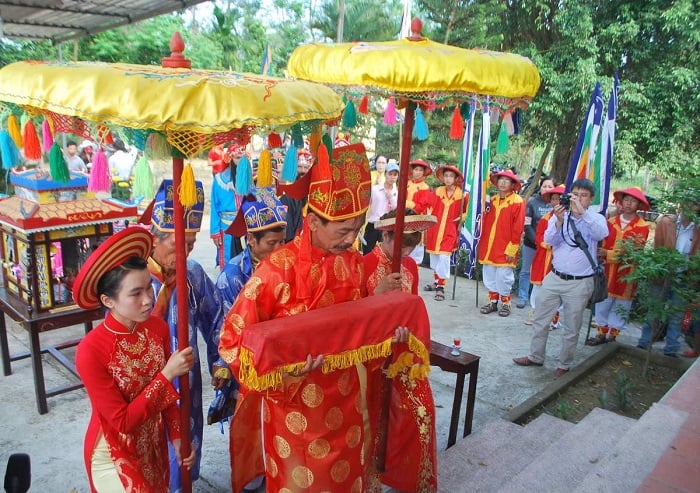 Lễ hội Bà Thu Bồn