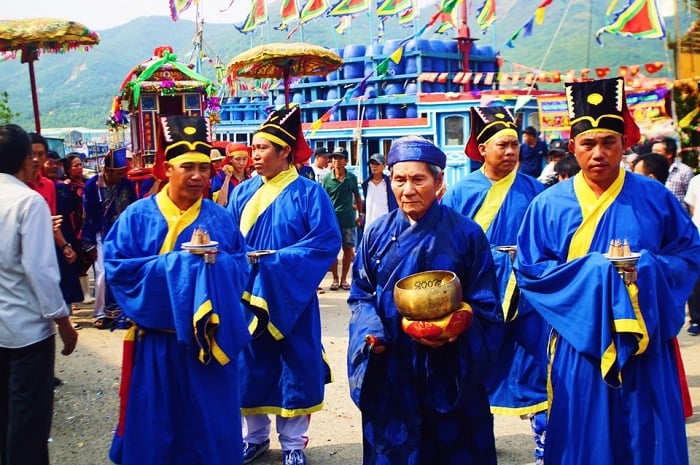 lễ hội Cầu Ngư ở Khánh Hòa