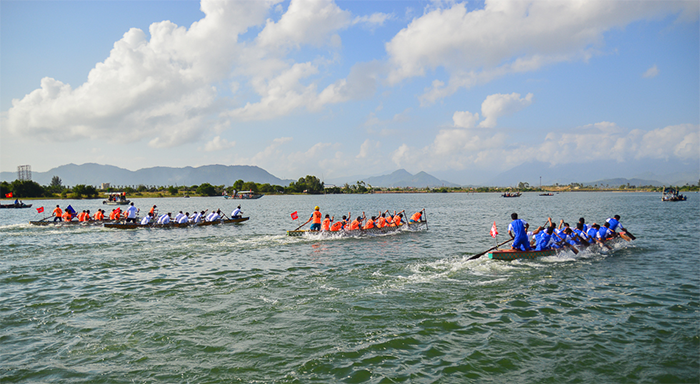 lễ hội đua thuyền Đà Nẵng 