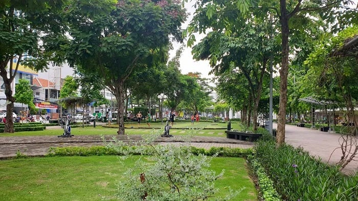 Luu Huu Phuoc Park