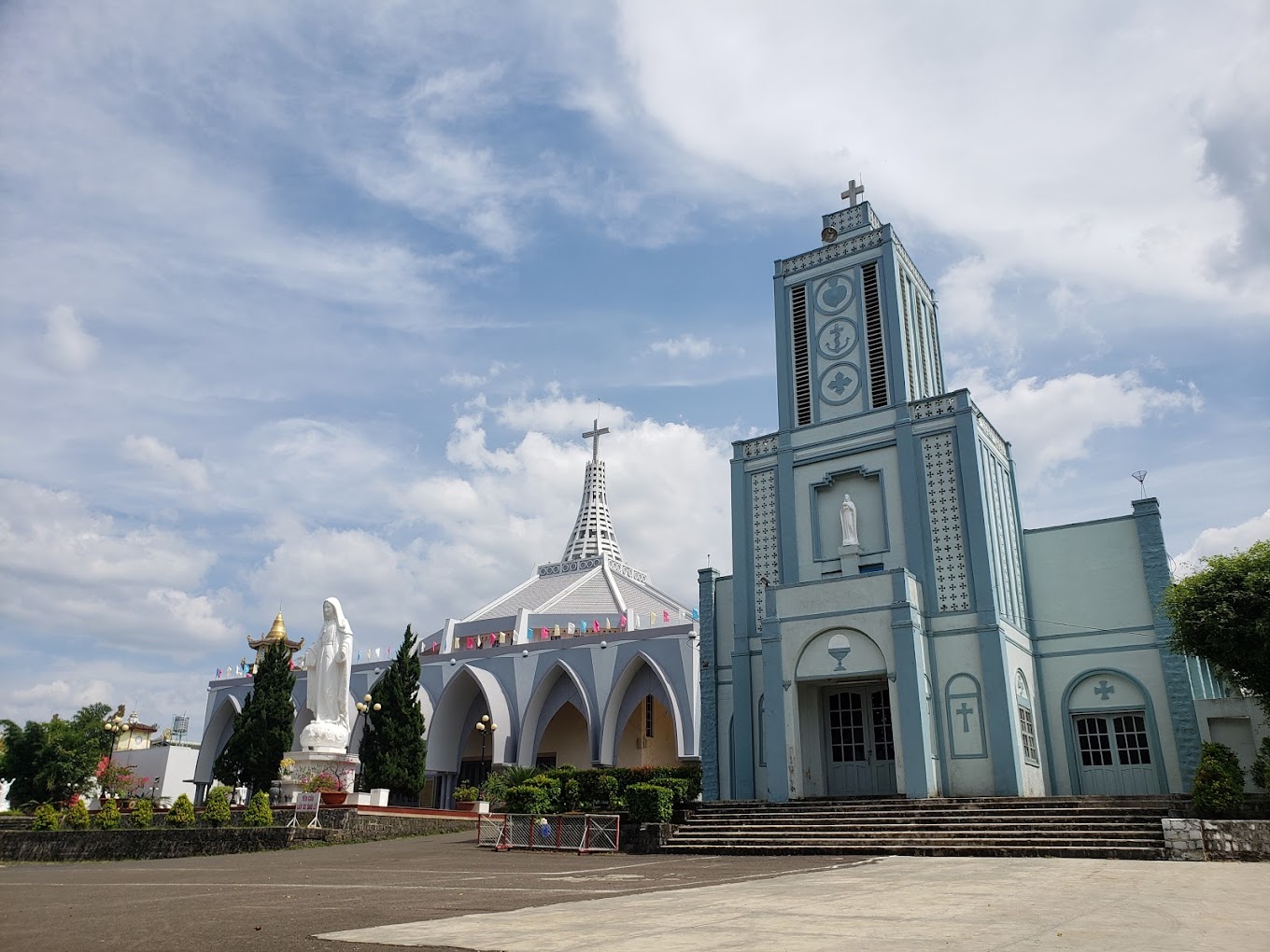 nhà thờ Bảo Lộc