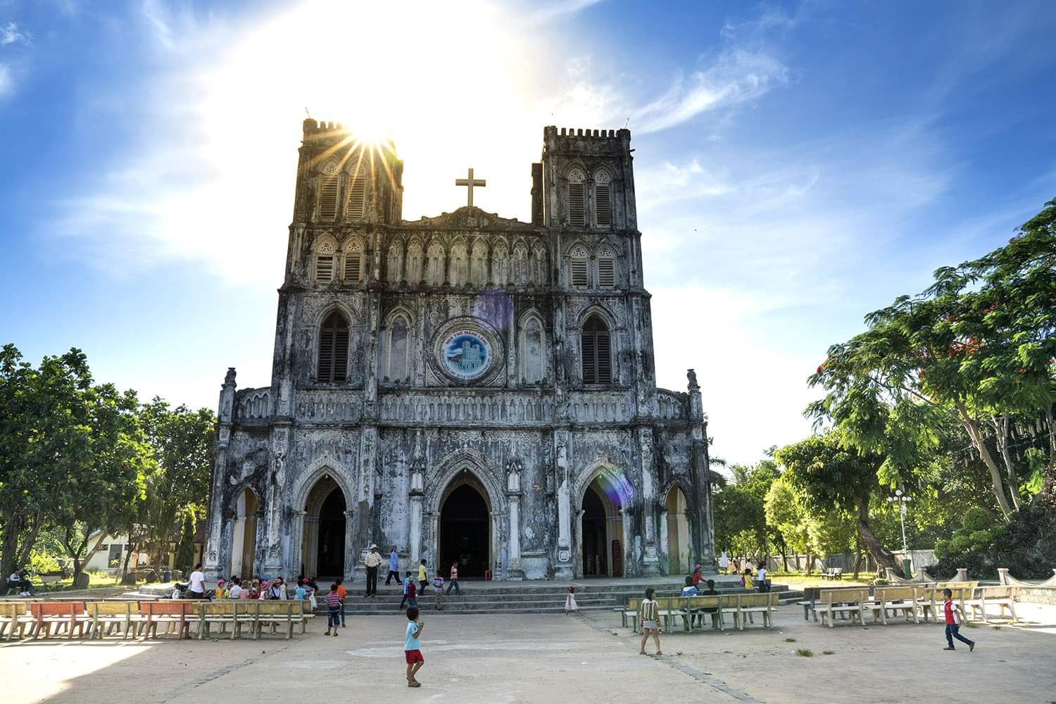 Nhà thờ Mằng Lăng Phú Yên
