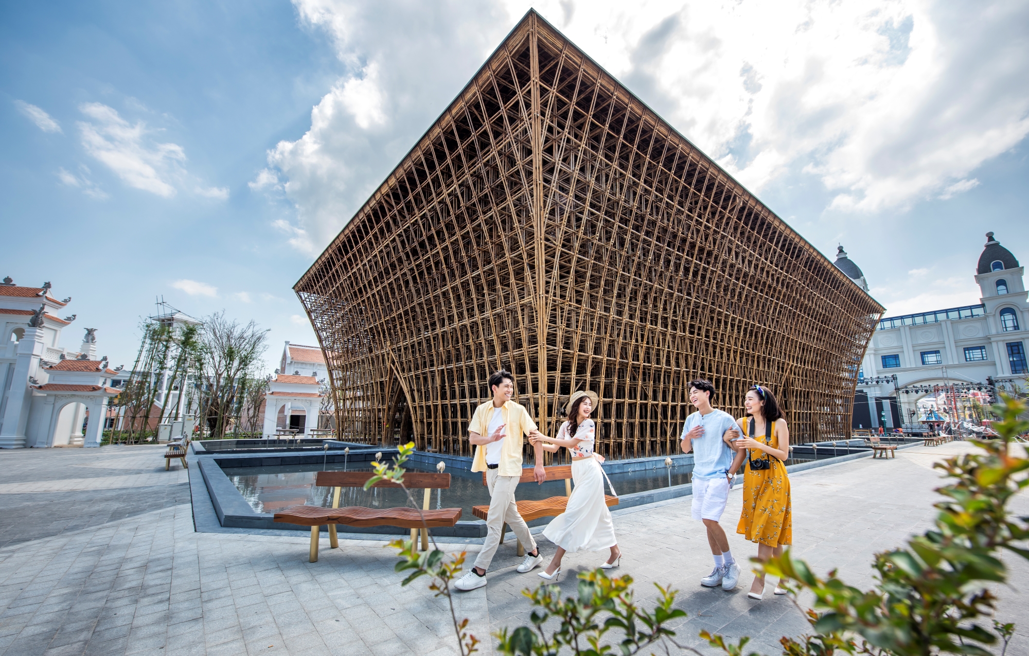 Công trình đậm đà "chất Việt" tại Grand World Phú Quốc | Vinpearl