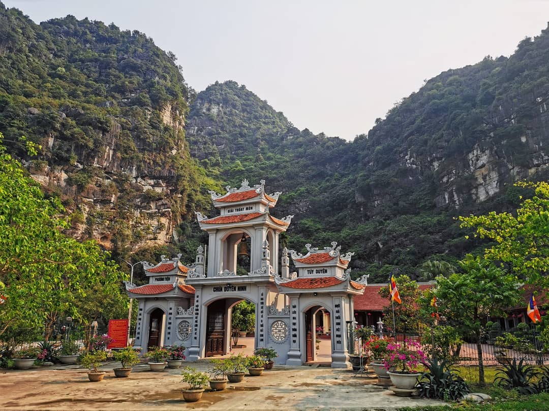 Ninh Bình temples