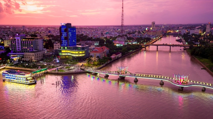 Ninh Kieu Wharf