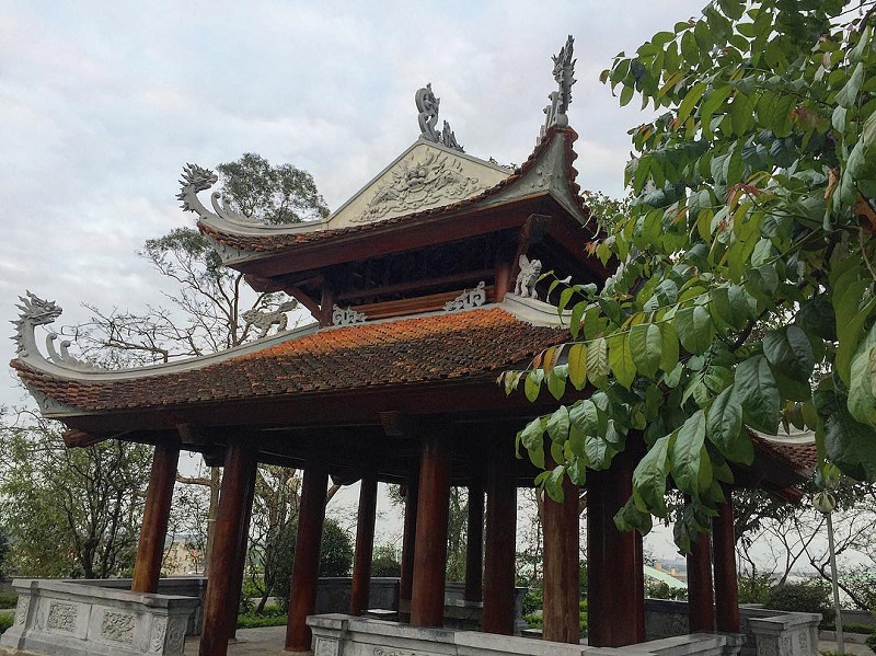 Non Nuoc Pagoda
