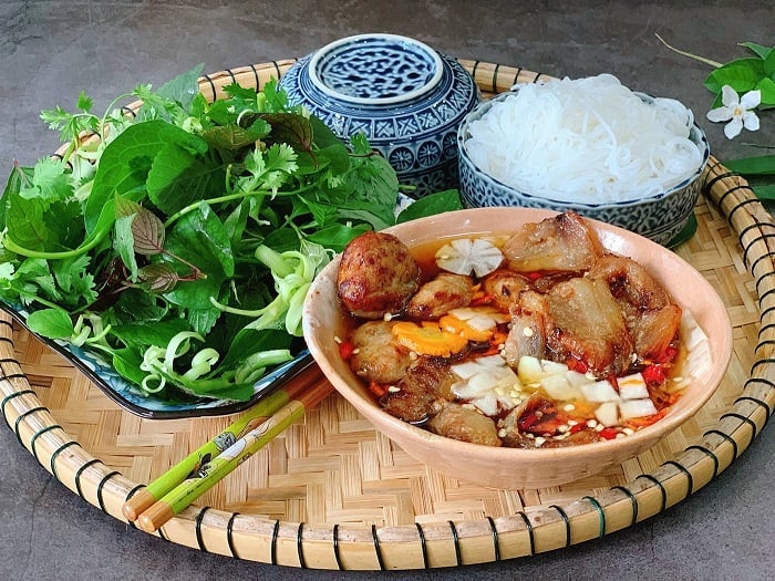 Popular Vietnamese dishes