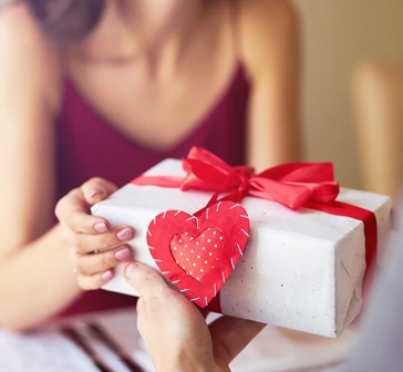 Quà Valentine cho nam