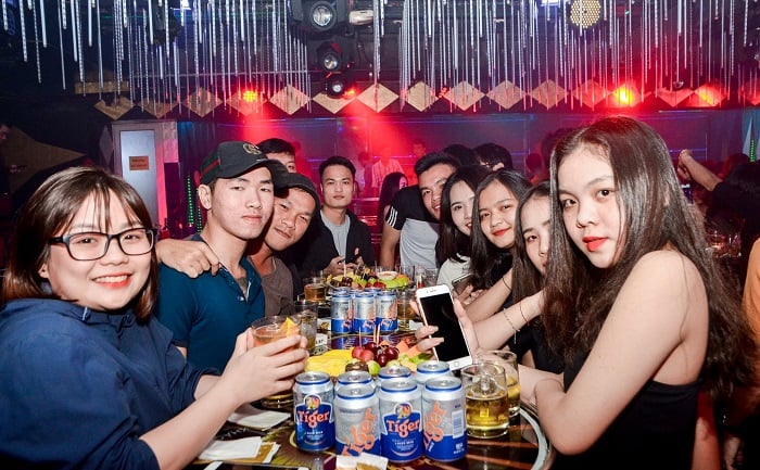 quán bar Nha Trang